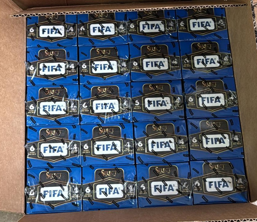 2024/25 PANINI SELECT FIFA BLASTER BOX