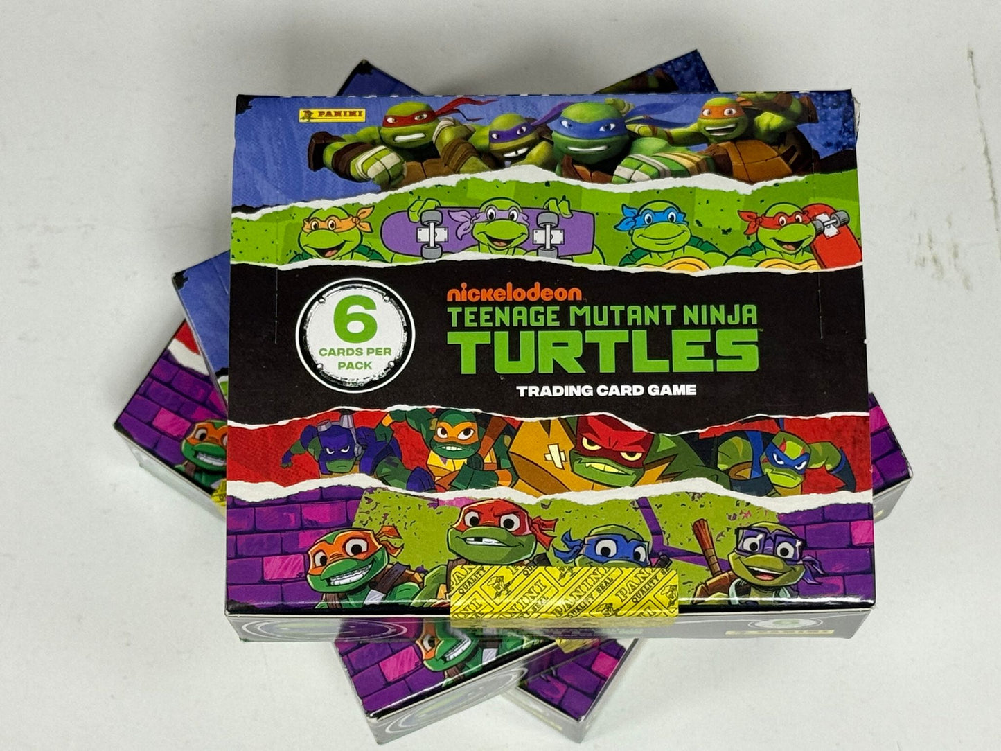 2025 Panini Teenage Mutant Ninja Turtle Trading Cards - Caja de 24 sobres